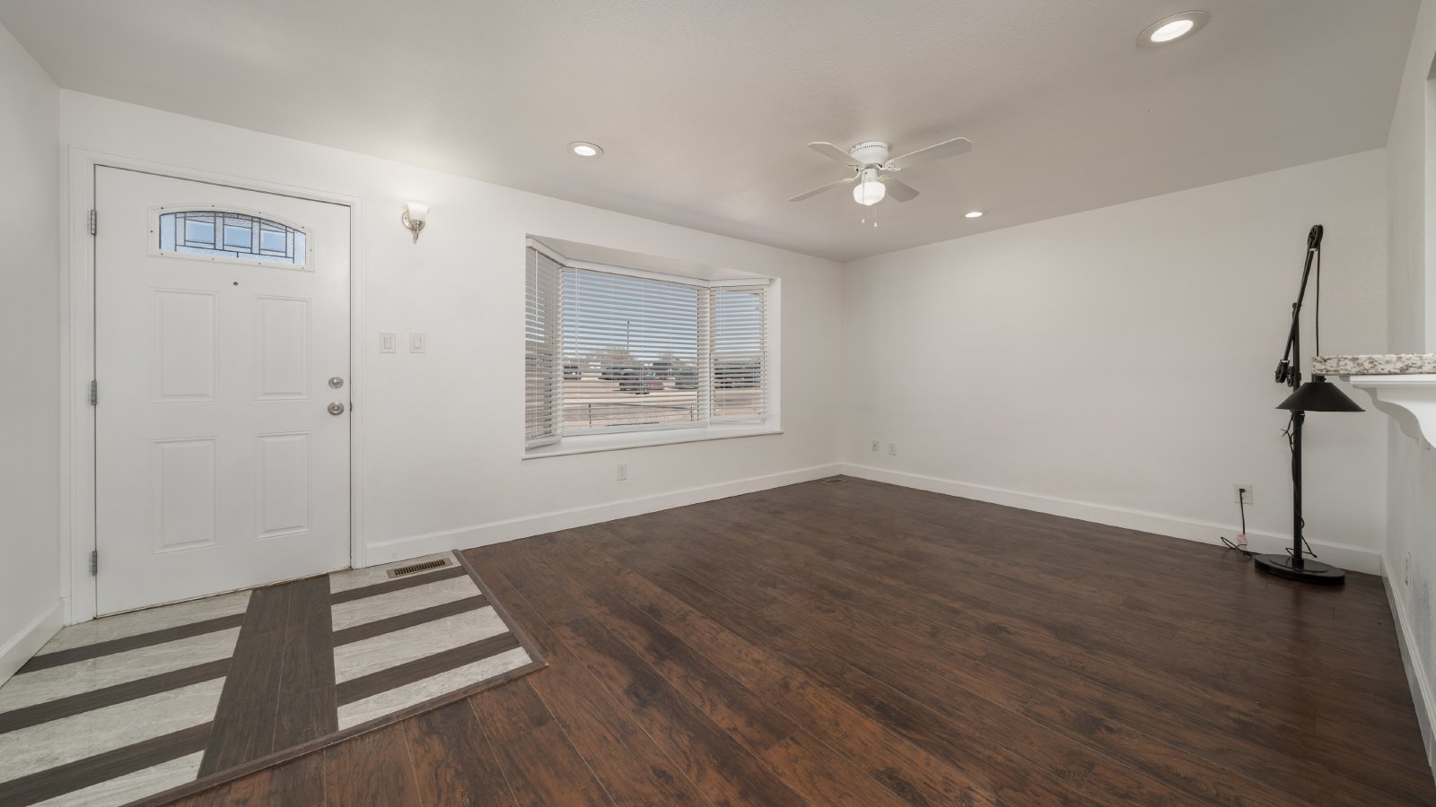 Split Level Charmer in Park Hill Neighborhood property image