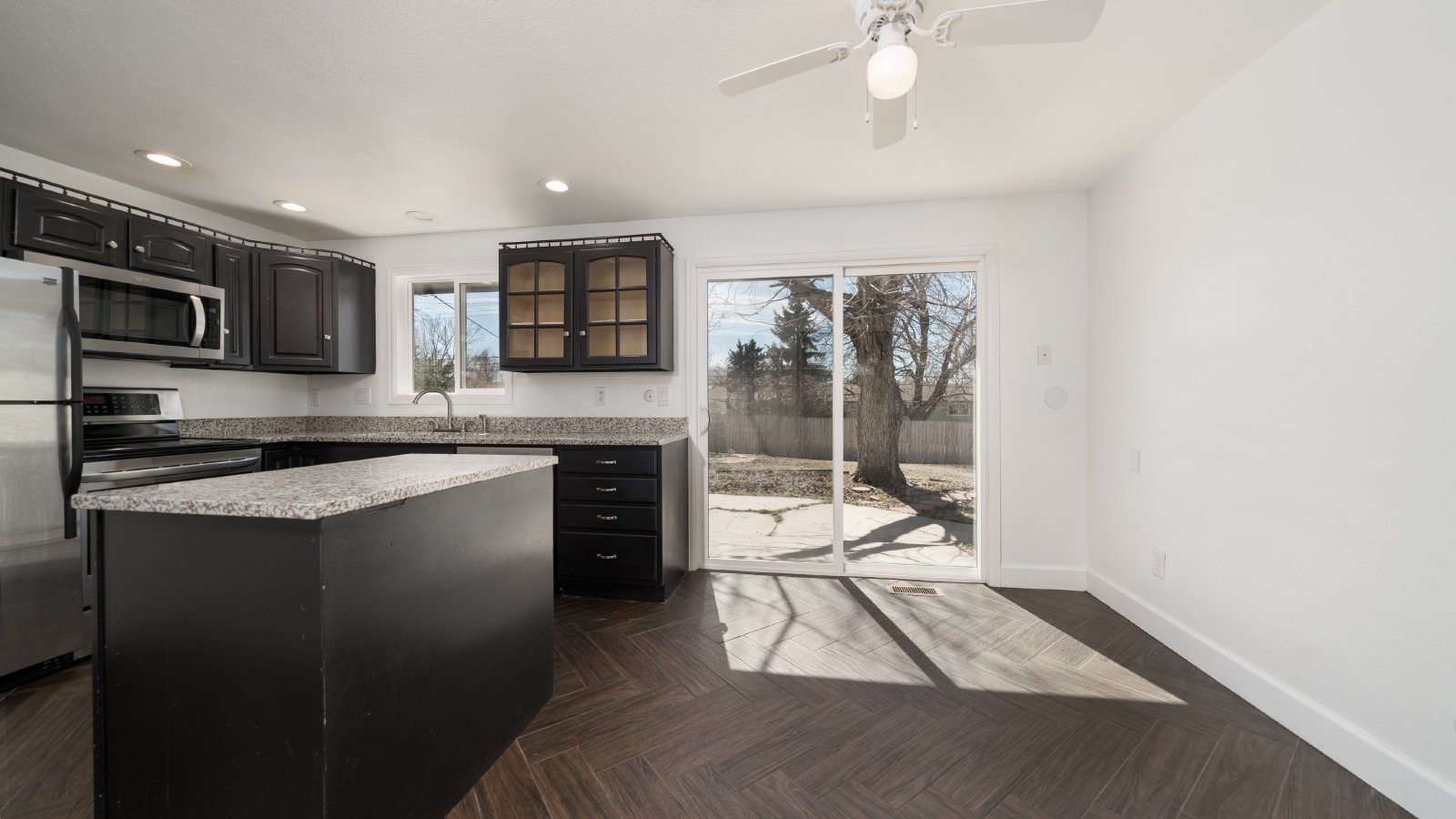 Split Level Charmer in Park Hill Neighborhood property image