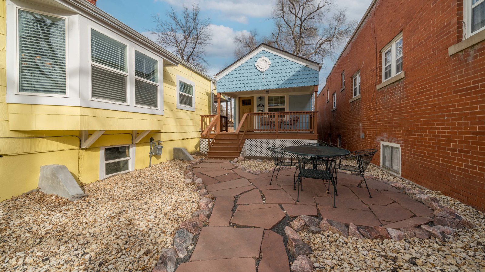 Old Colorado City Cottage property image