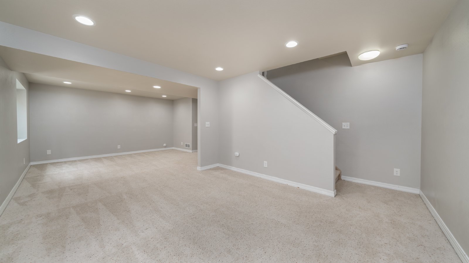 Spacious two story home in Briargate property image