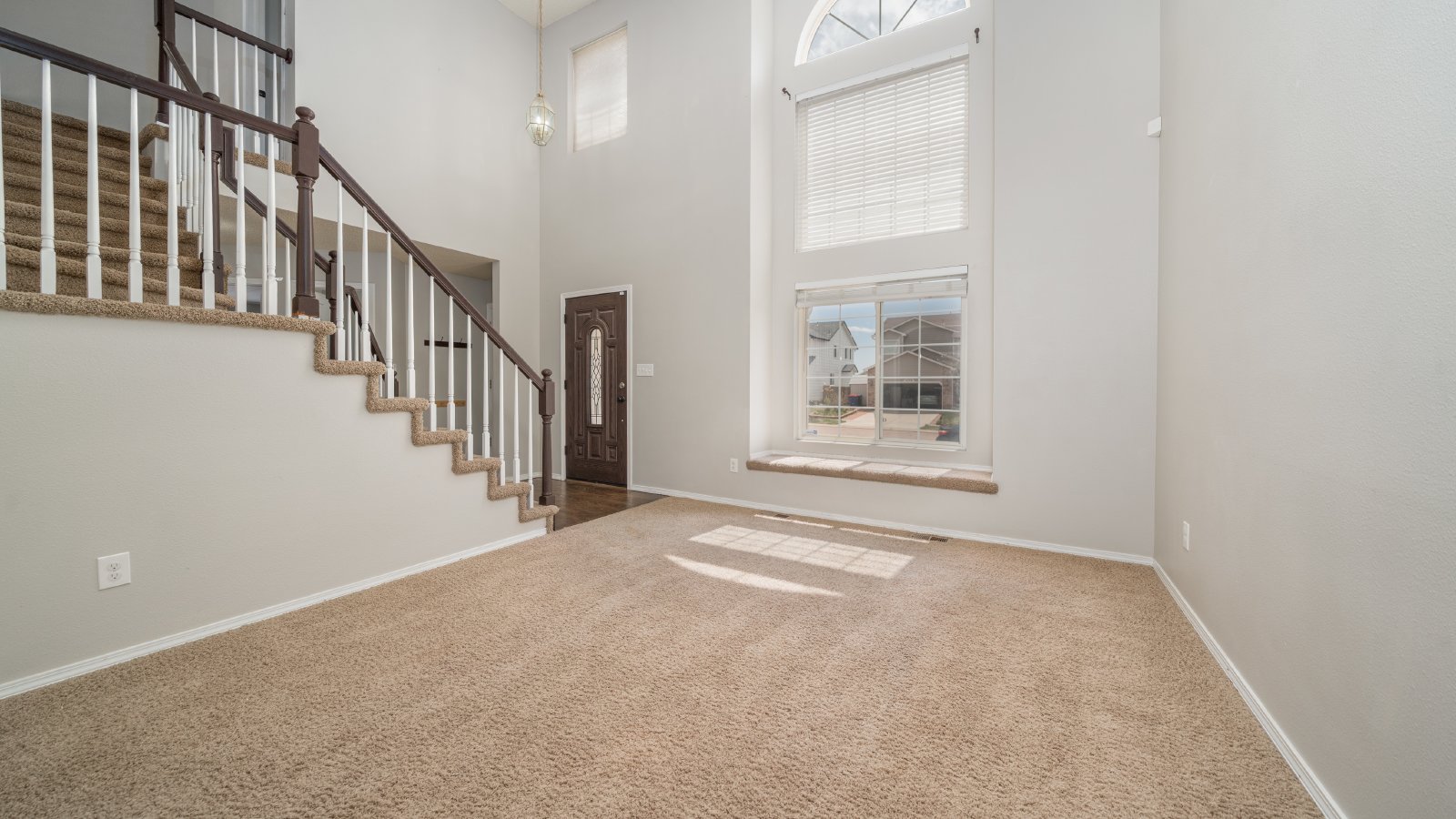 Spacious two story home in Briargate property image
