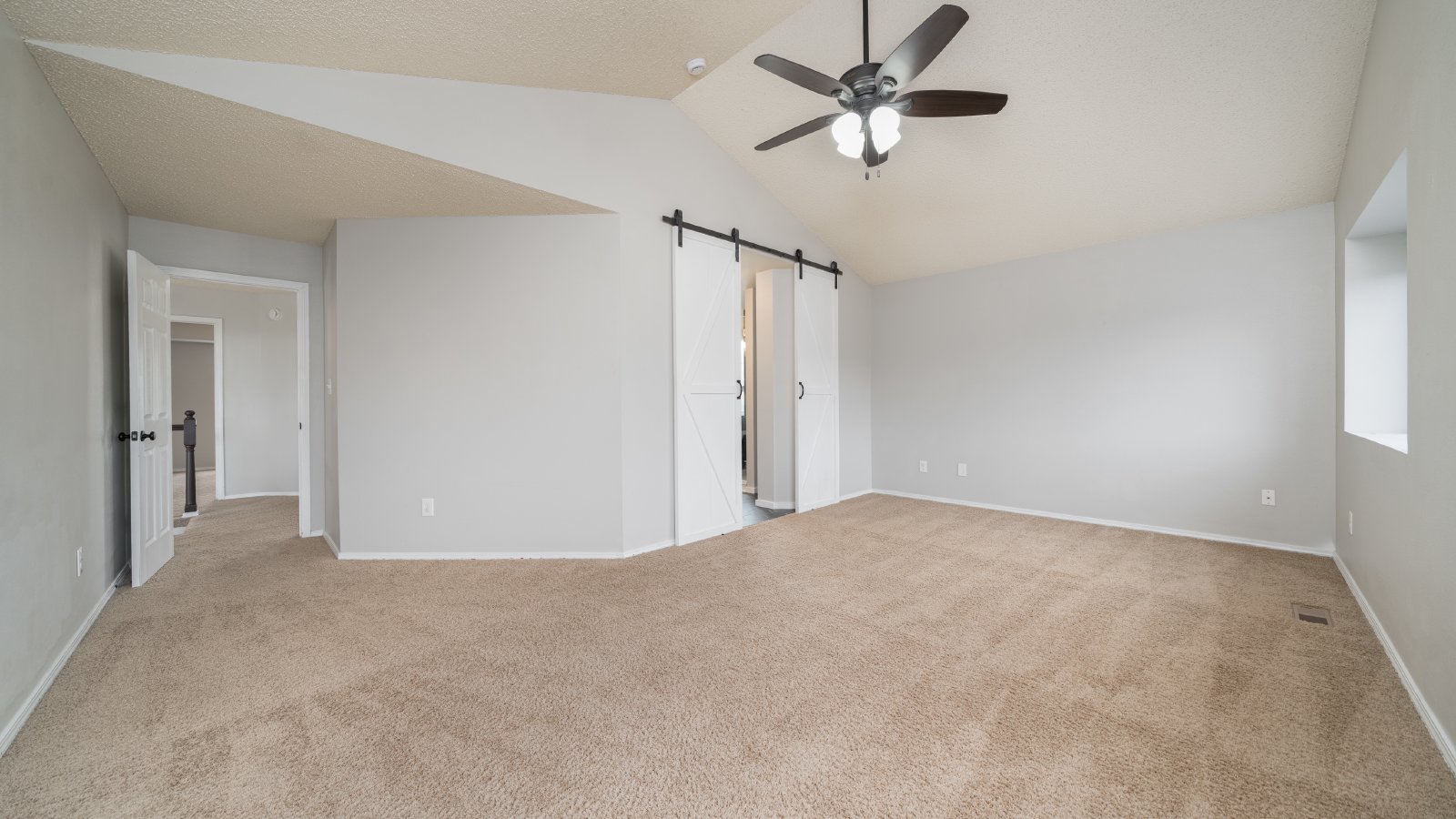 Spacious two story home in Briargate property image