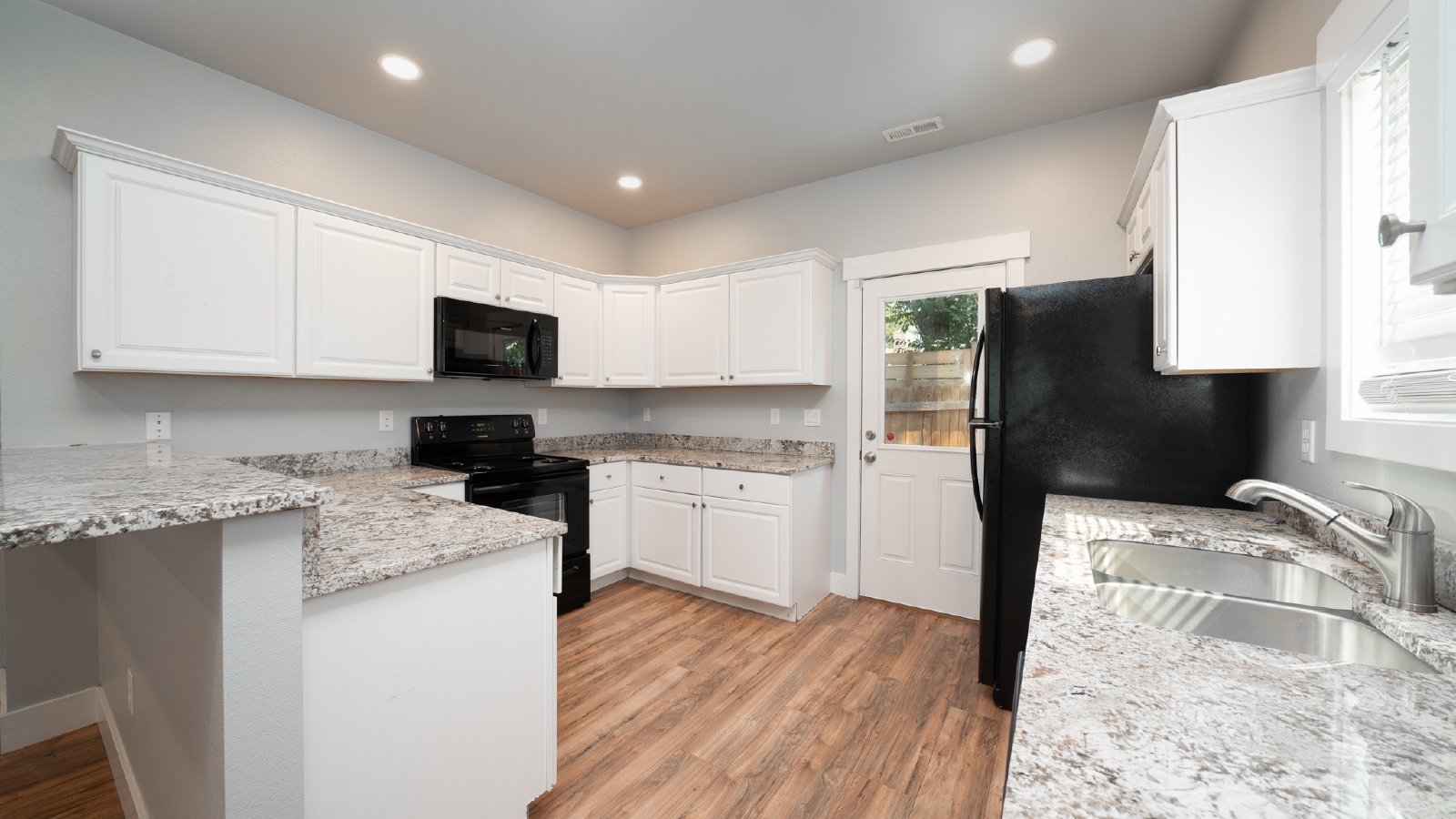 2bd, 1 ba Rental Available Near Downtown Colorado Springs! property image