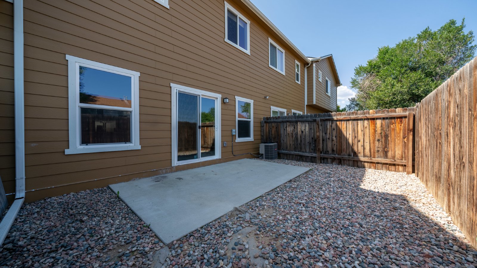 Two story townhome in Soaring Eagles property image