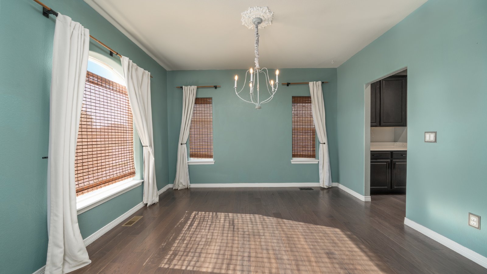 Stunning Two-Story in Desirable Lorson Ranch property image