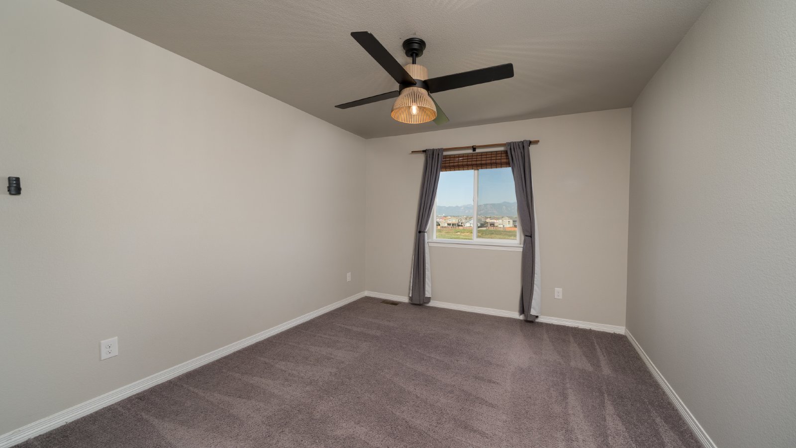 Stunning Two-Story in Desirable Lorson Ranch property image