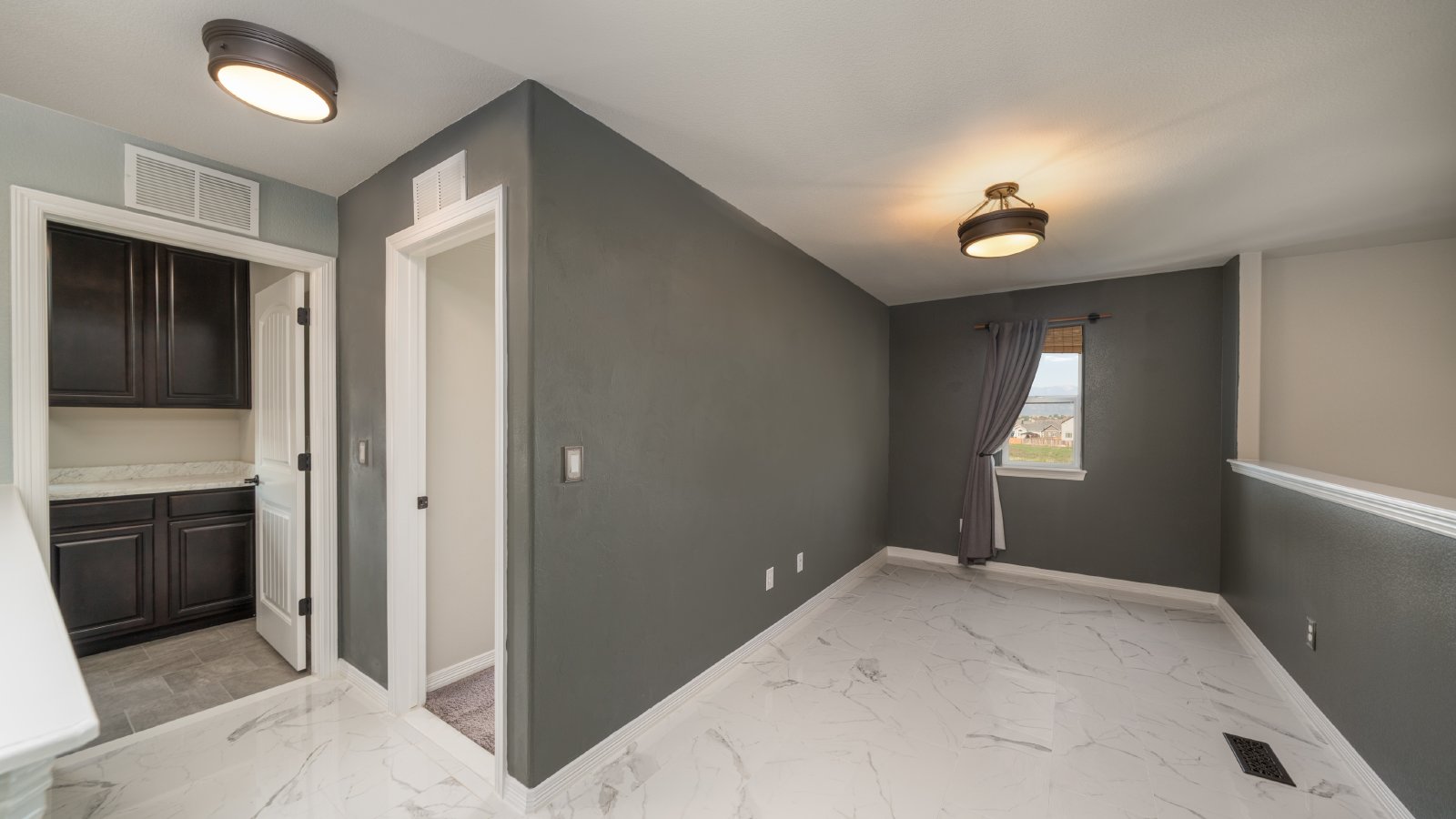 Stunning Two-Story in Desirable Lorson Ranch property image