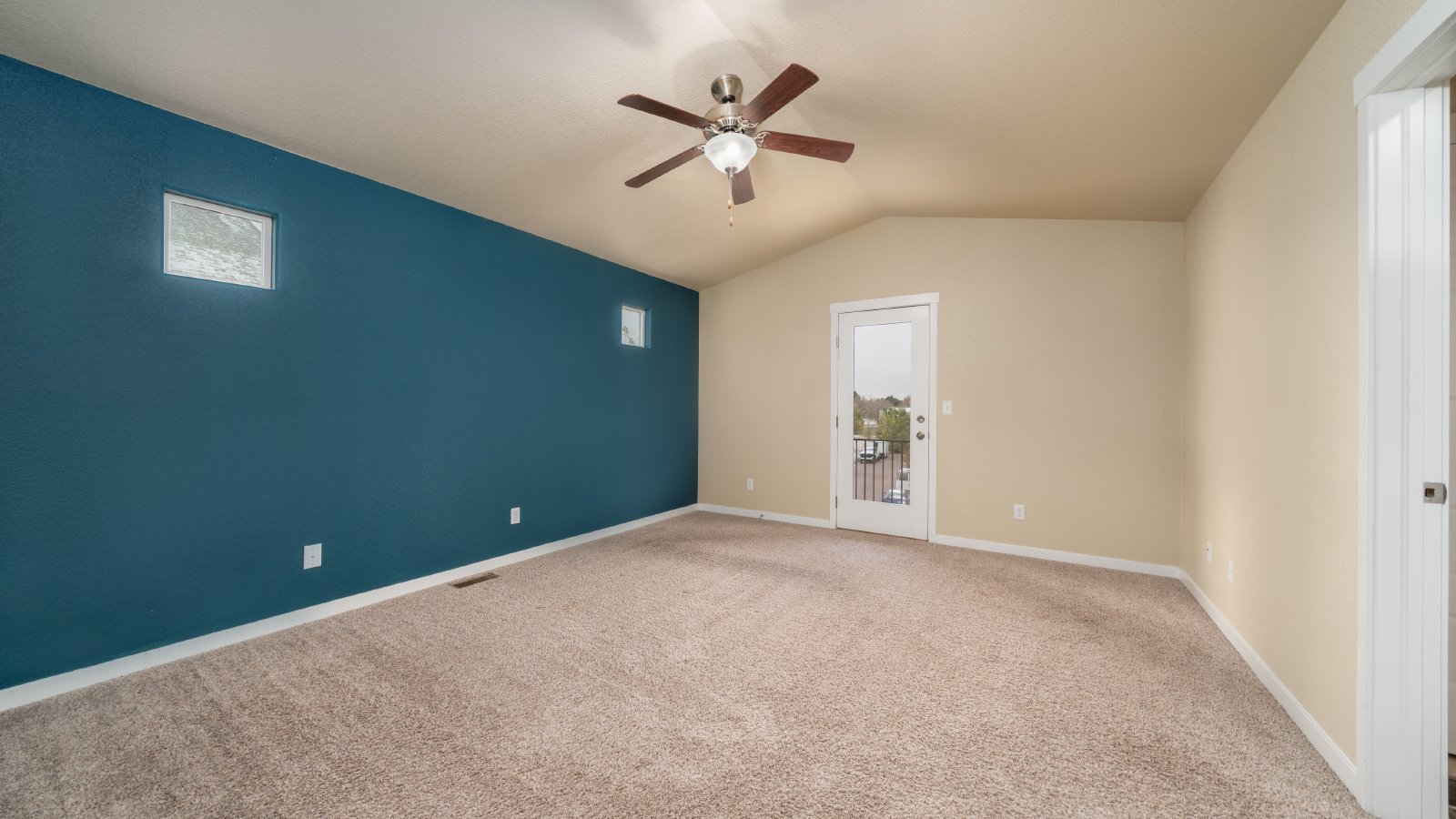 Craftsman Style Home In Spring Creek property image