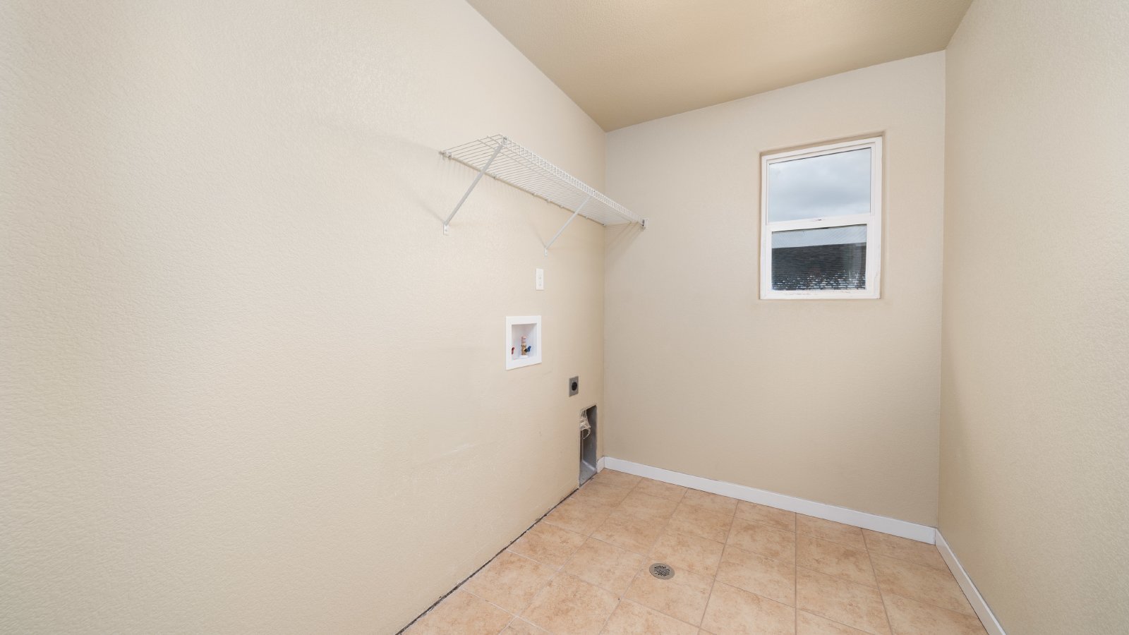 Craftsman Style Home In Spring Creek property image