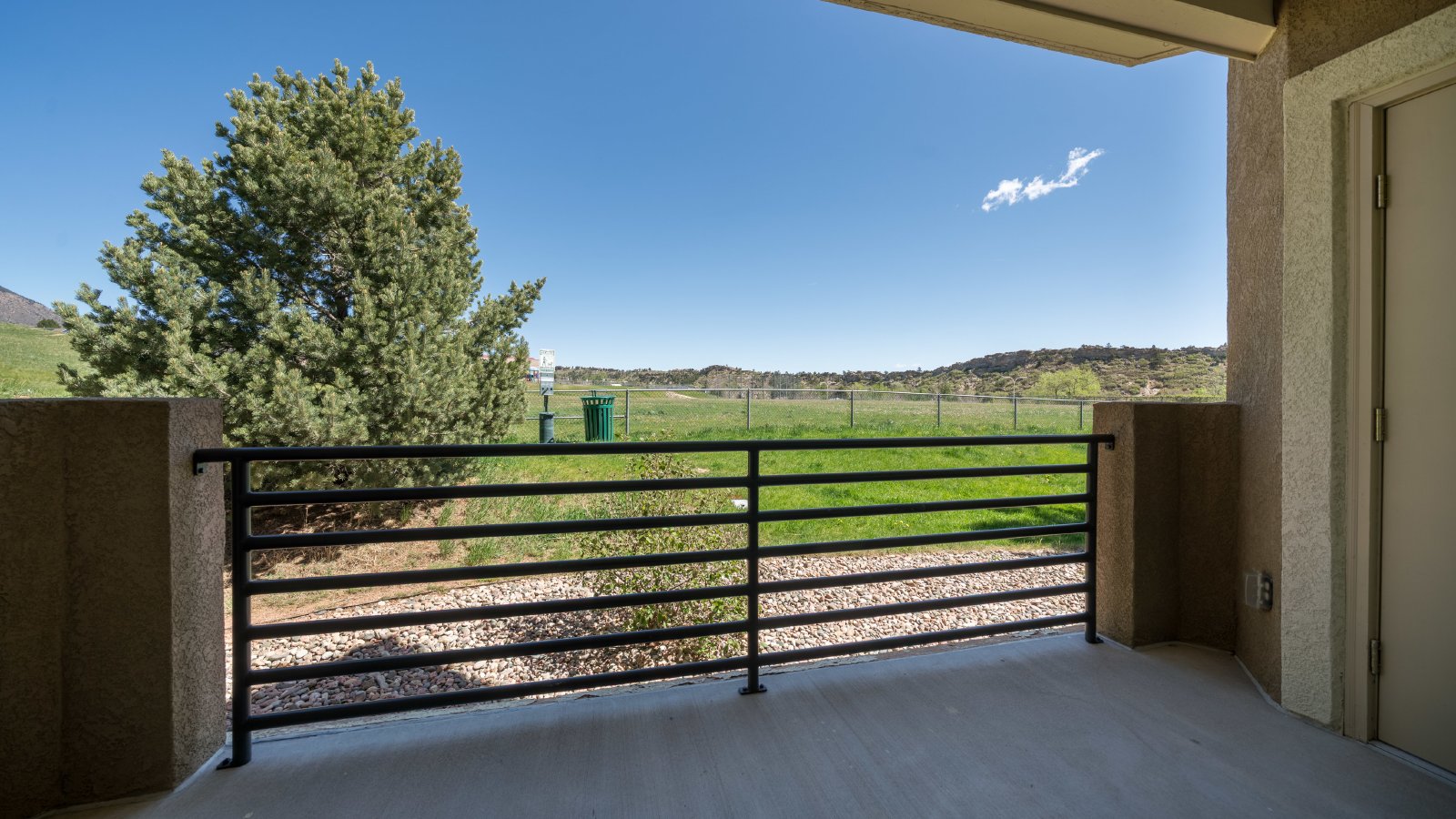 2 Bedroom Condo in Saddleback Ridge property image