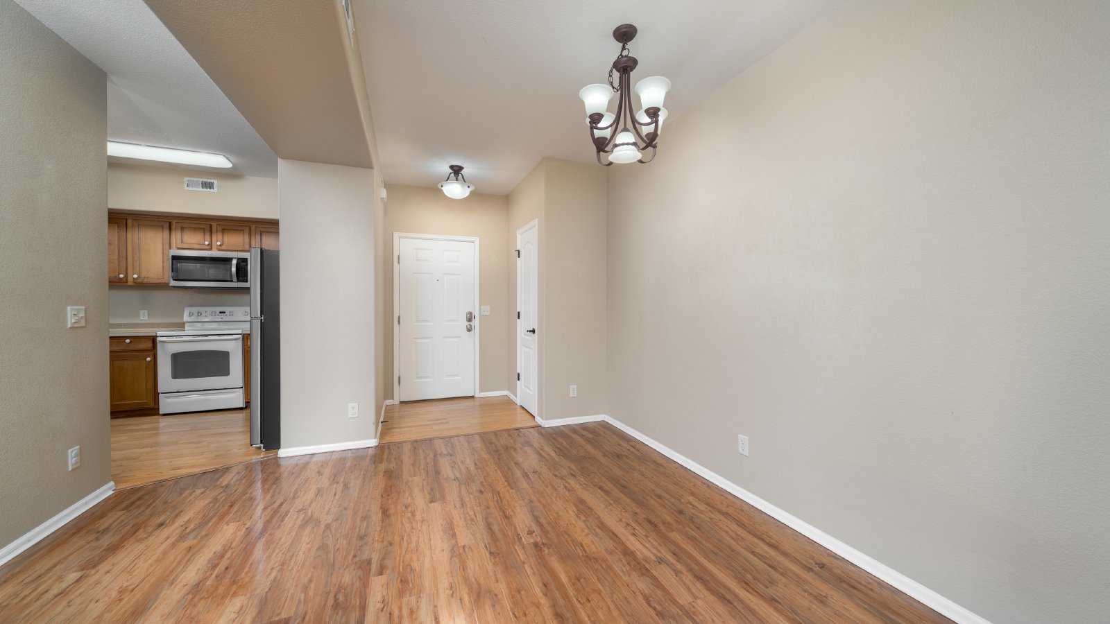 2 Bedroom Condo in Saddleback Ridge property image