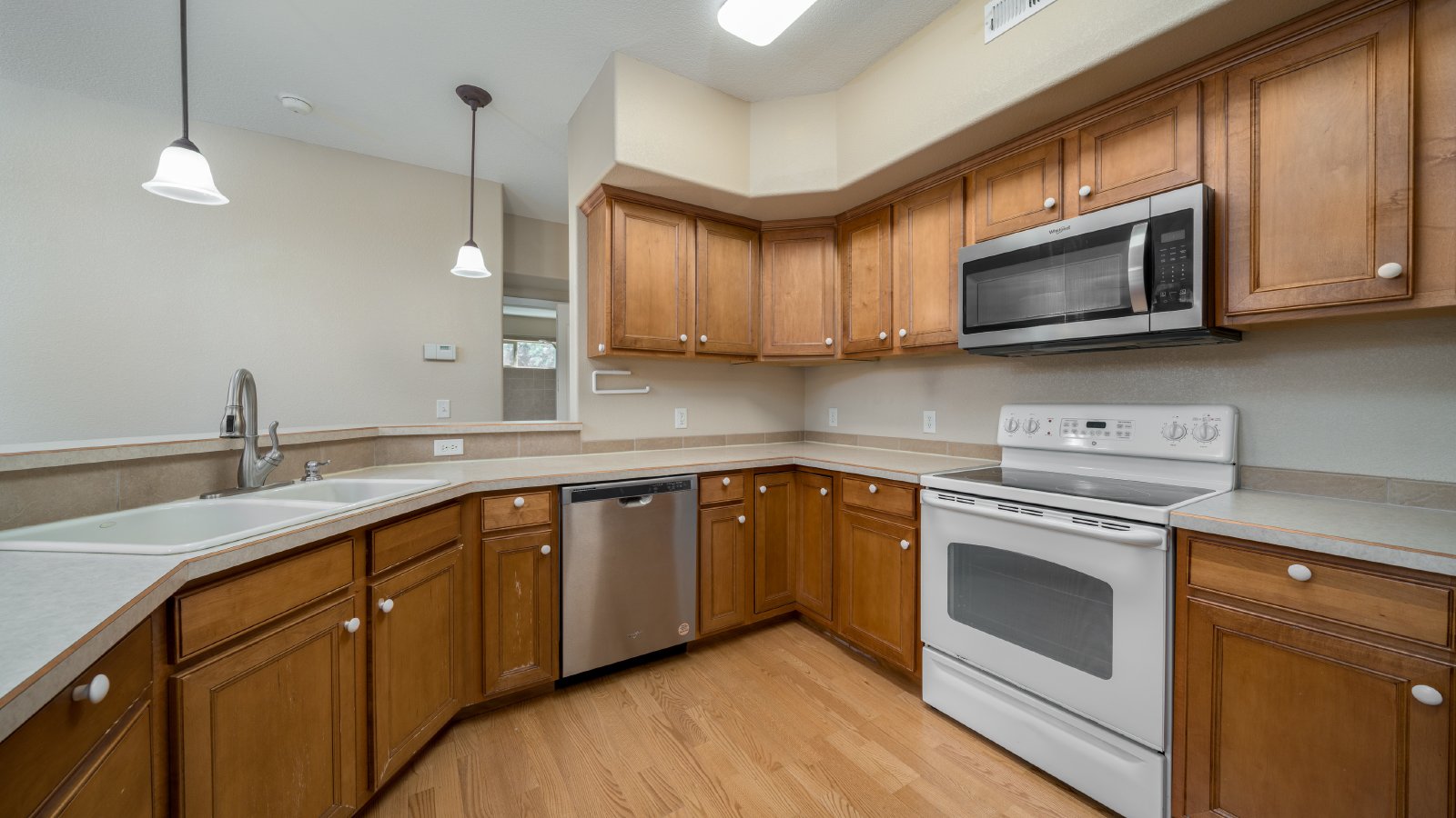 2 Bedroom Condo in Saddleback Ridge property image