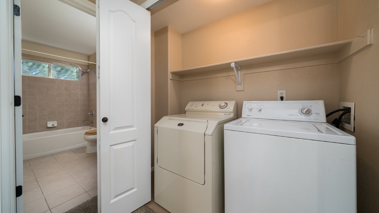 2 Bedroom Condo in Saddleback Ridge property image