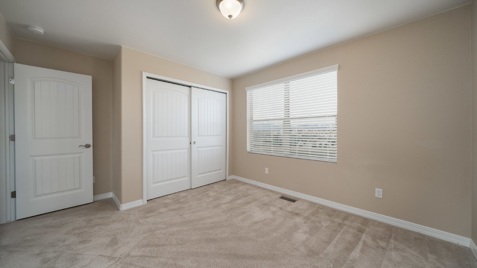 6516 Lucky Star Ln Colorado Springs, CO 80923 property image