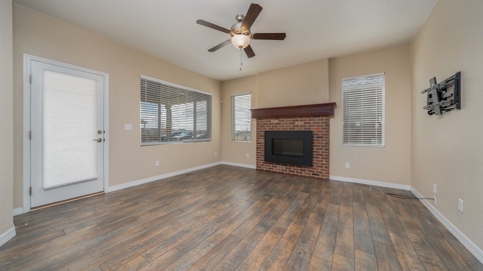 6516 Lucky Star Ln Colorado Springs, CO 80923 property image