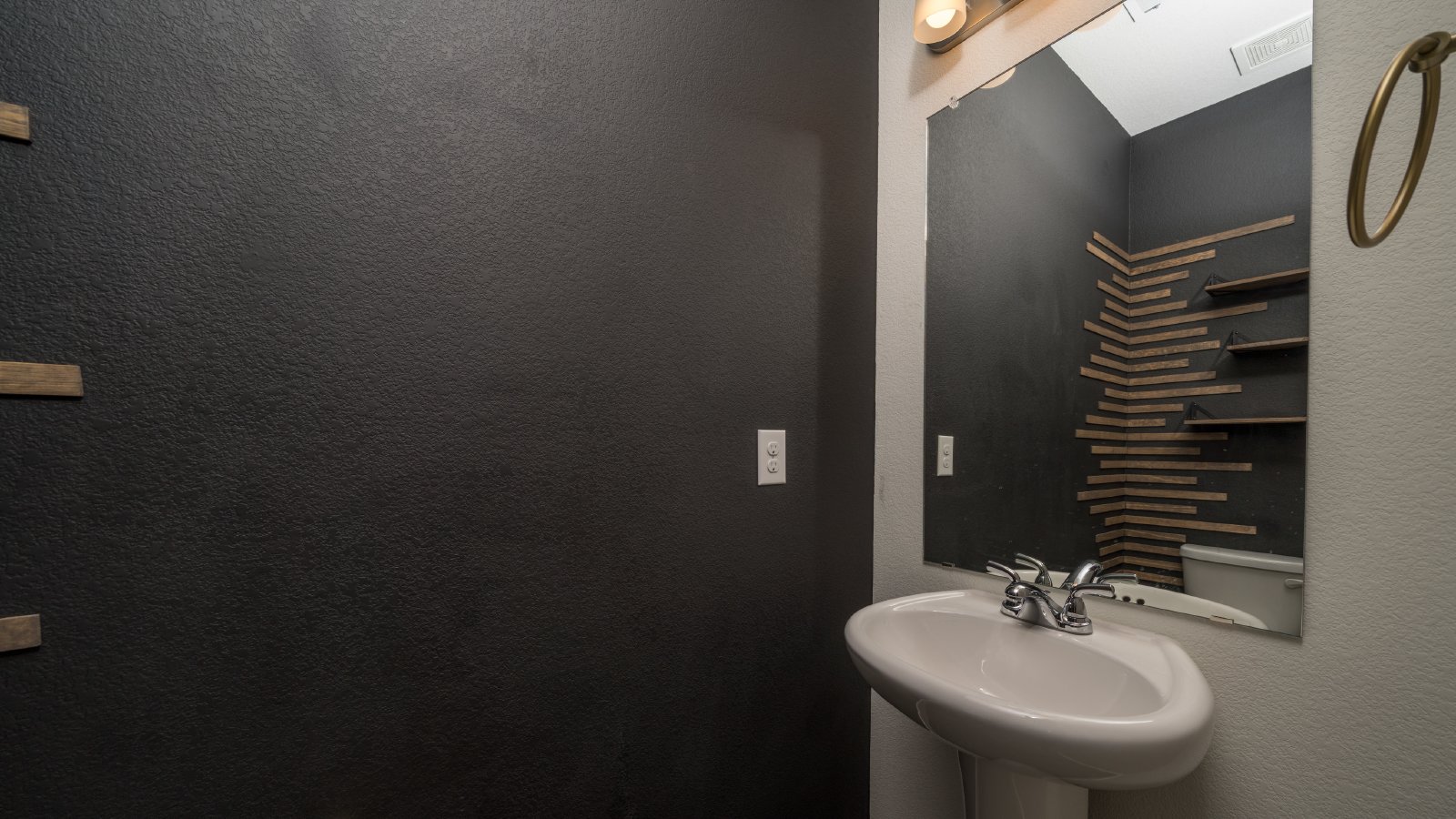 Low Maintenance Living In Banning Lewis Ranch property image