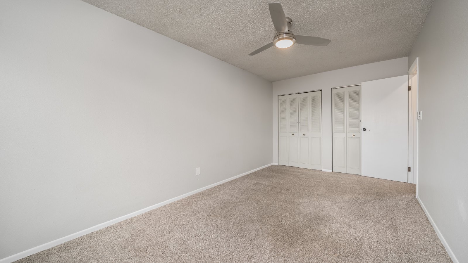 Great Home in Colorado Springs with attached 2 Car Garage property image