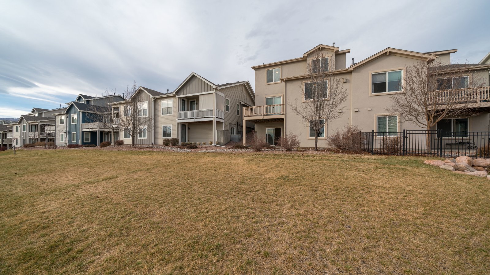 Rockrimmon Townhouse with Two Car Garage property image