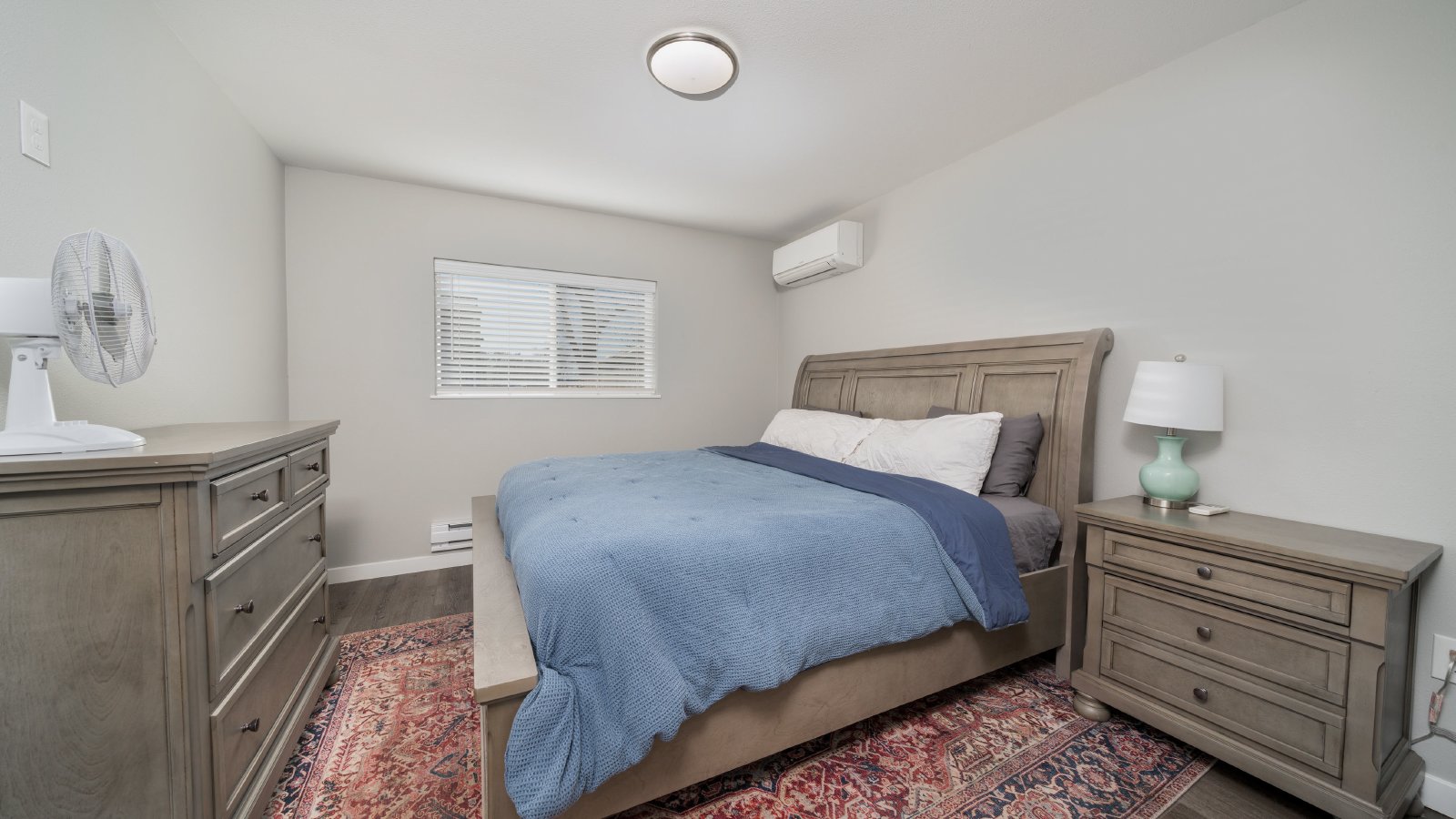 Charming Downtown Cottage property image