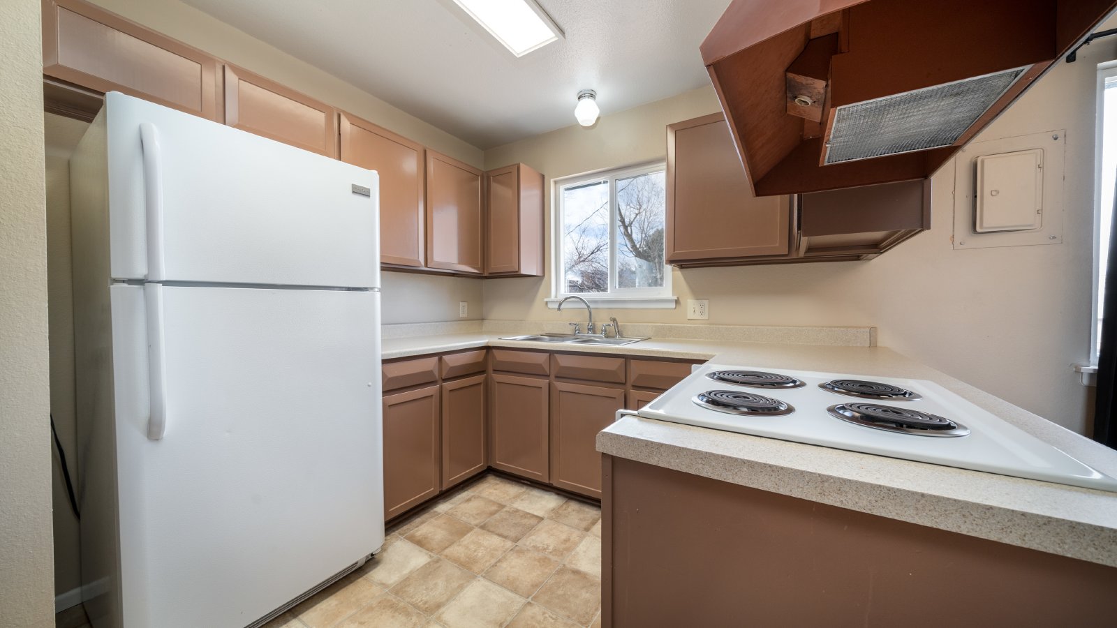 Sunny Ranch Home in Southeast Colorado Springs property image