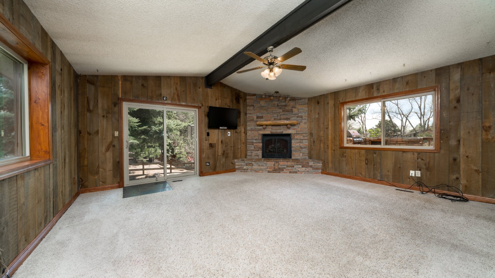 5 Bedroom 3.5 Bath Home in Discovery @ Rockrimmon property image