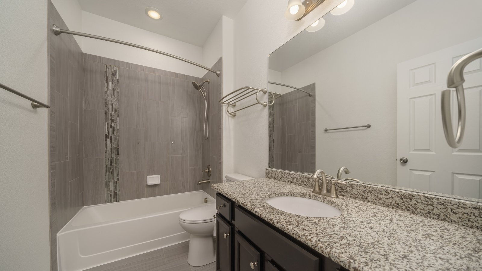 Spacious 4-Bedroom Home with Bonus Room and Full Basement! property image