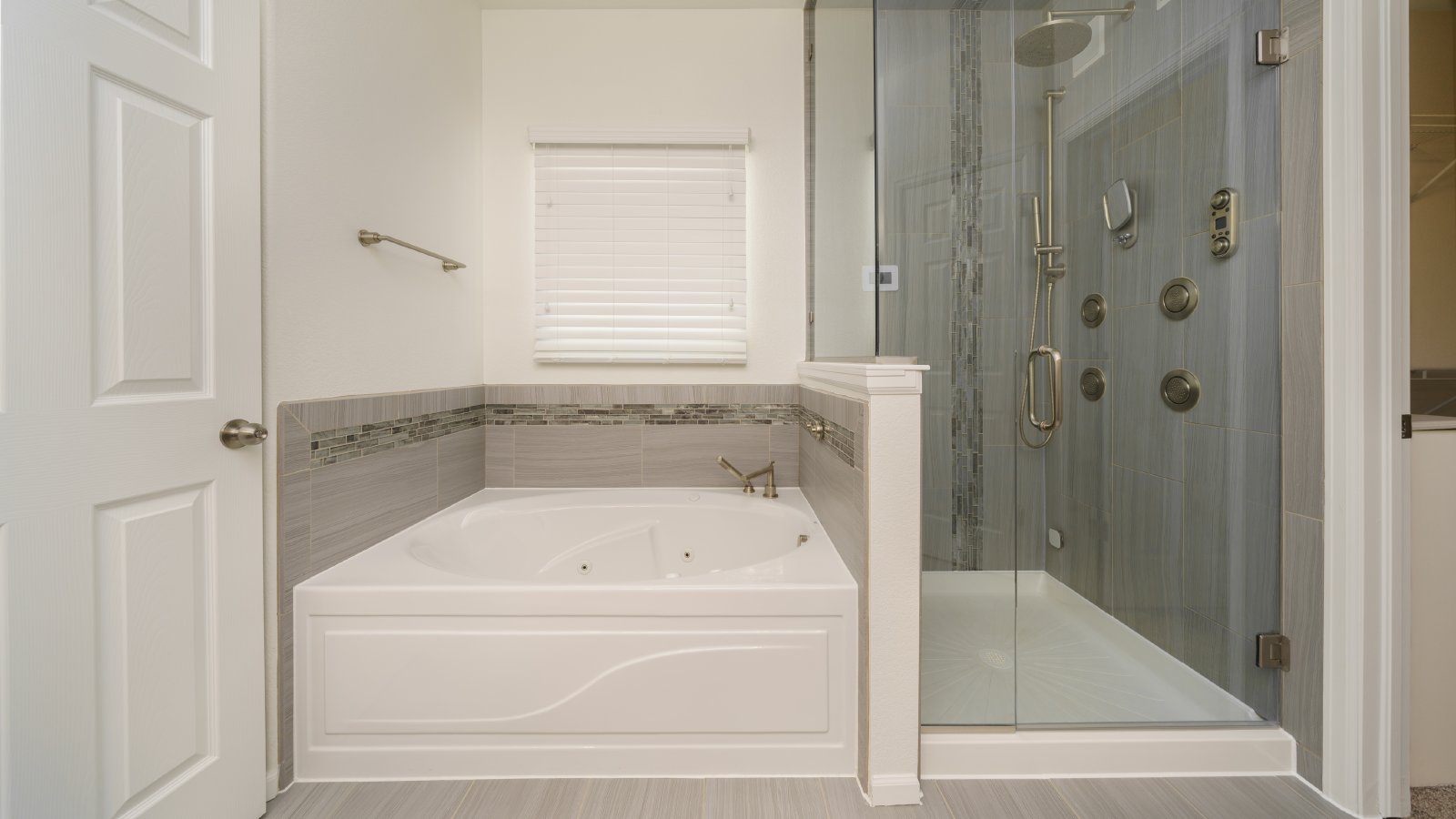 Spacious 4-Bedroom Home with Bonus Room and Full Basement! property image