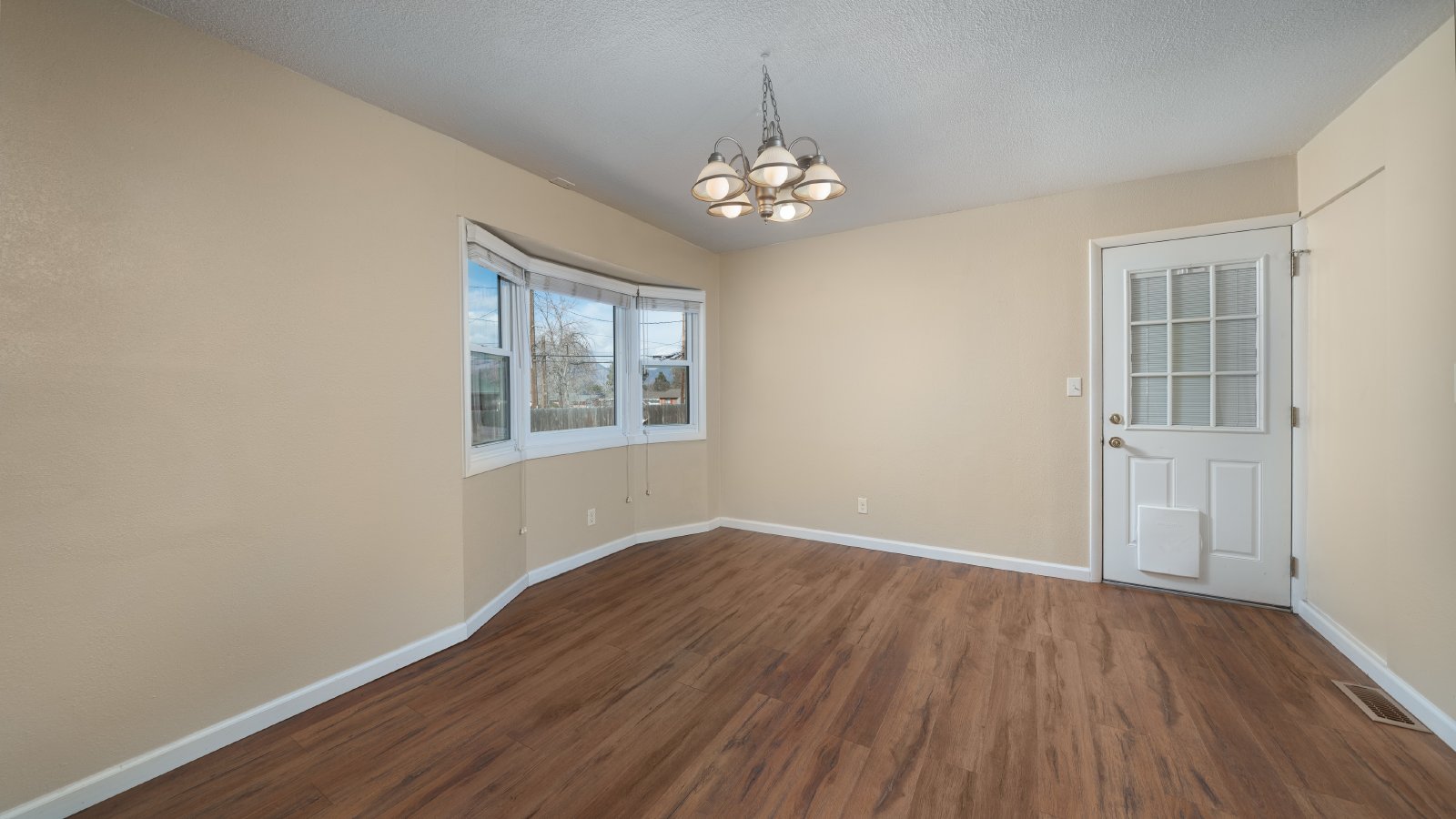 Charming Rancher in Highland Park property image