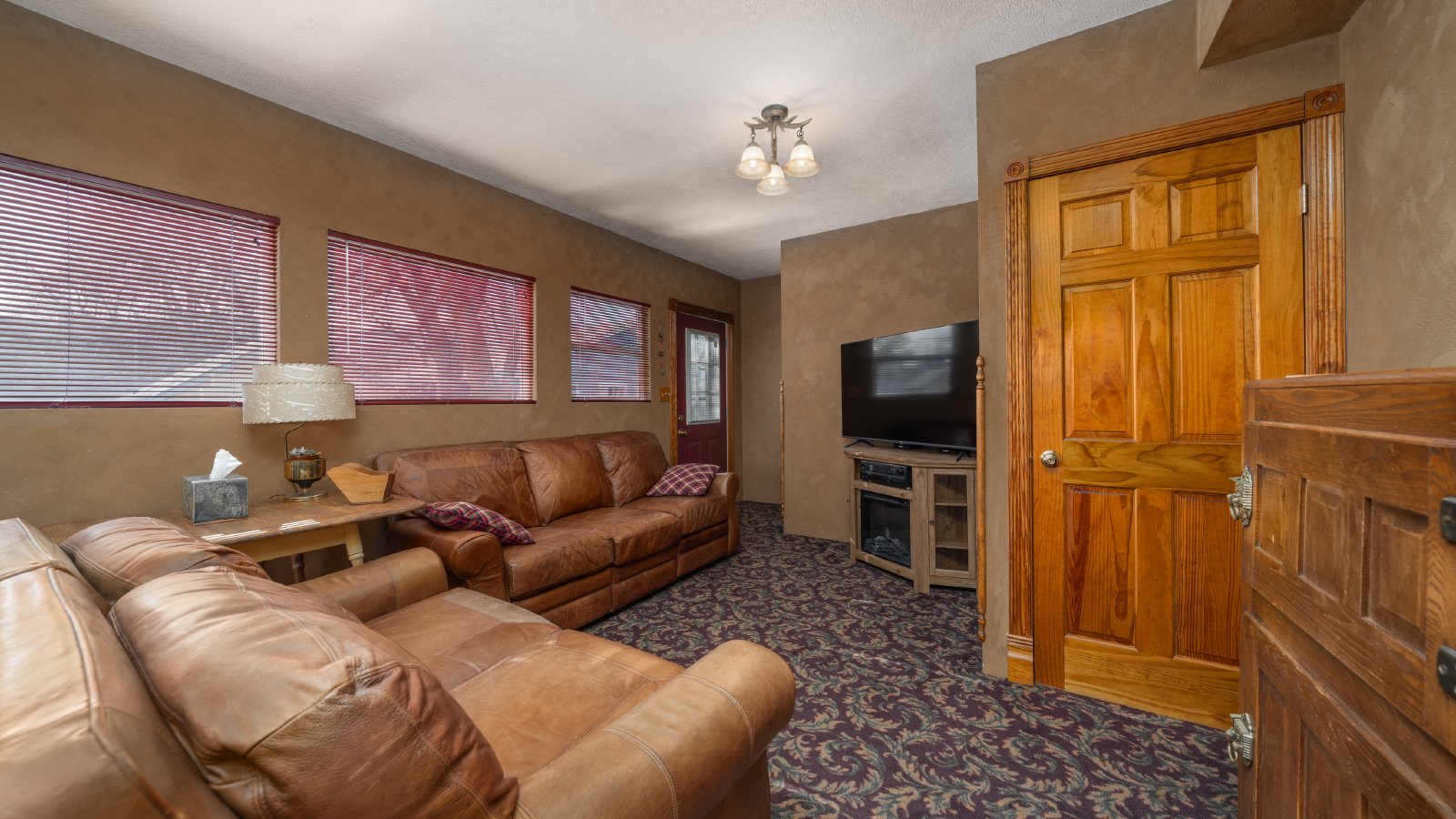 Fully Furnished One Bedroom Unit in OCC property image